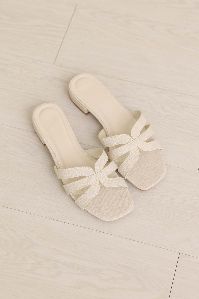 Levi Interlocking Sliders in Cream – Sunday Staples