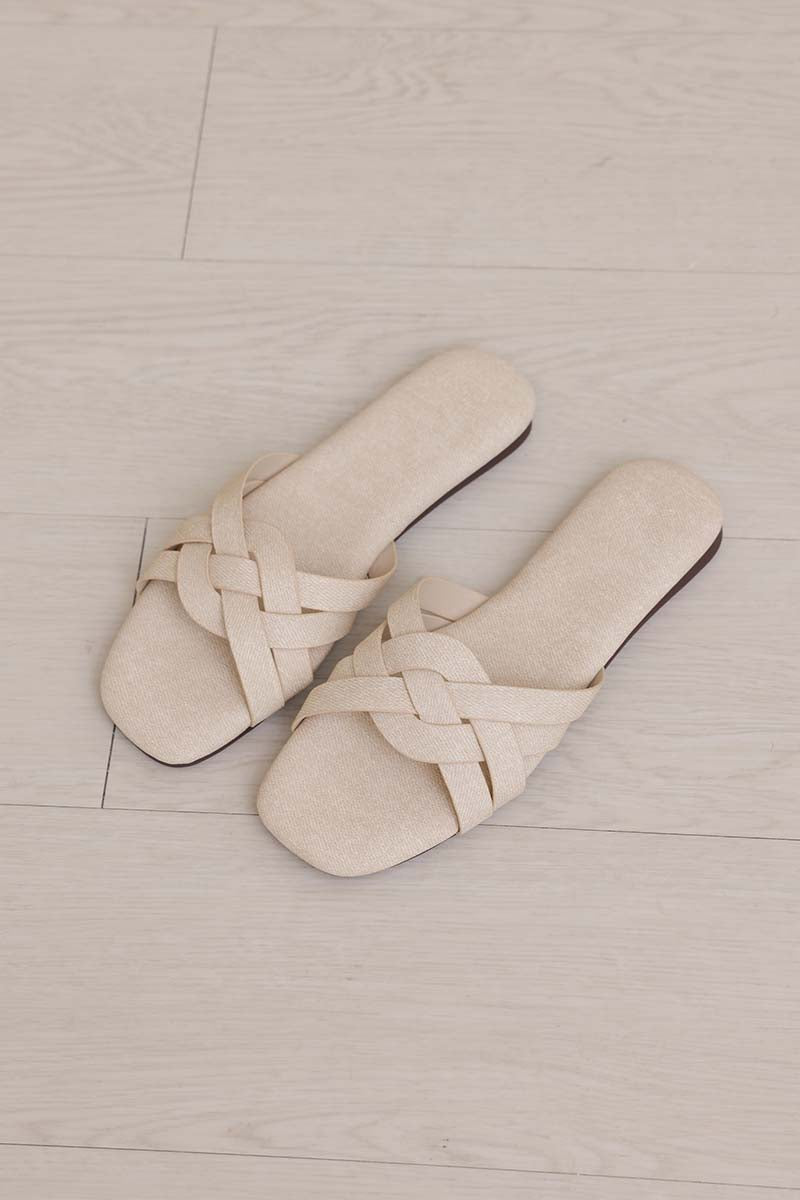 Primo Interlocking Cloud Sliders in Waterproof Linen – Sunday Staples
