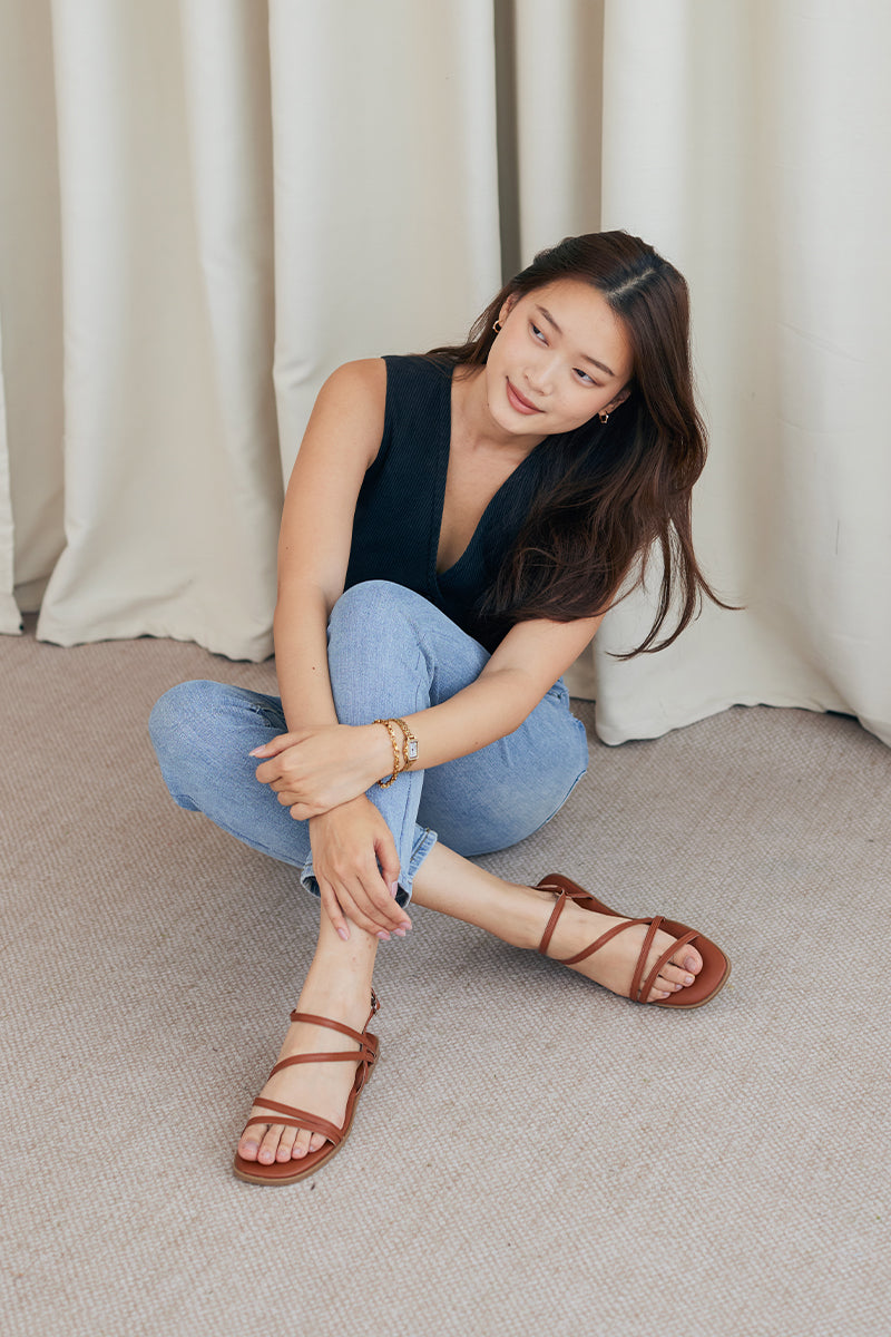 Romeo Strappy Sandals in Pecan