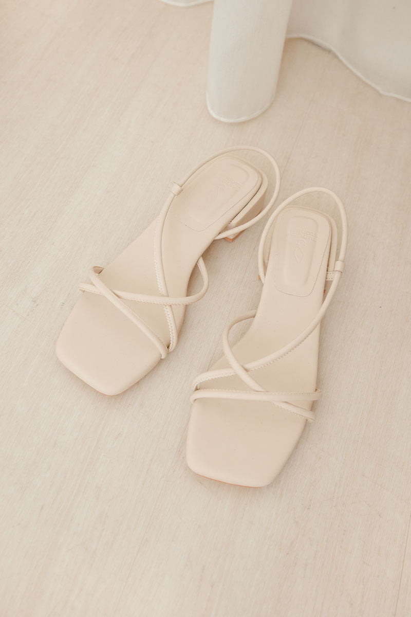 Zaddey Strappy Low Heel Sandals in Chalk